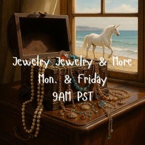 I'm LIVE! 💗this Listing to be Notified When I go LIVE!